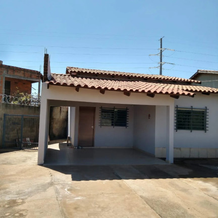 Casa com 3 Quartos à Venda, 110 m² em Eli Forte - Goiania