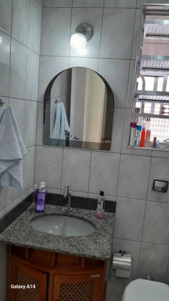 Imagem Apartamento com 2 Quartos à Venda, 60 m² em Gonzaga - Santos