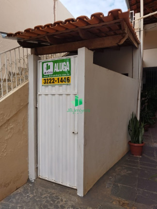 Imagem Kitnet com 1 Quarto para Alugar, 1 m² em Vila Brasilia - Montes Claros