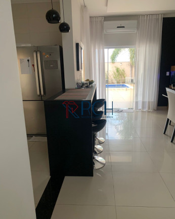 Imagem Casa com 3 Quartos à Venda, 230 m² em Wanel Ville - Sorocaba Imagem Casa com 3 Quartos à Venda, 230 m² em Wanel Ville - Sorocaba