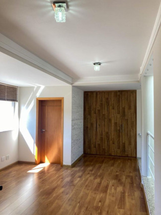 Imagem Sobrado com 4 Quartos à Venda, 400 m² em Jardim Das Palmeiras - Bragança Paulista Imagem Sobrado com 4 Quartos à Venda, 400 m² em Jardim Das Palmeiras - Bragança Paulista