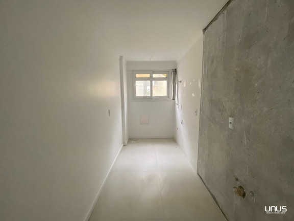 Imagem Apartamento com 3 Quartos à Venda, 263 m² em Coqueiros - Florianópolis Imagem Apartamento com 3 Quartos à Venda, 263 m² em Coqueiros - Florianópolis