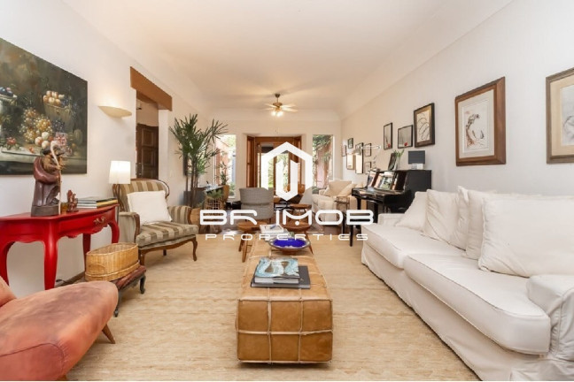 Imagem Casa com 4 Quartos à Venda, 300 m² em Moema - São Paulo