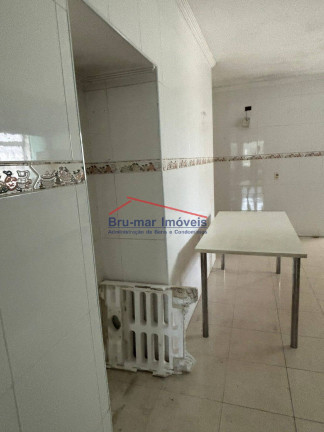 Imagem Apartamento com 3 Quartos à Venda, 185 m² em José Menino - Santos