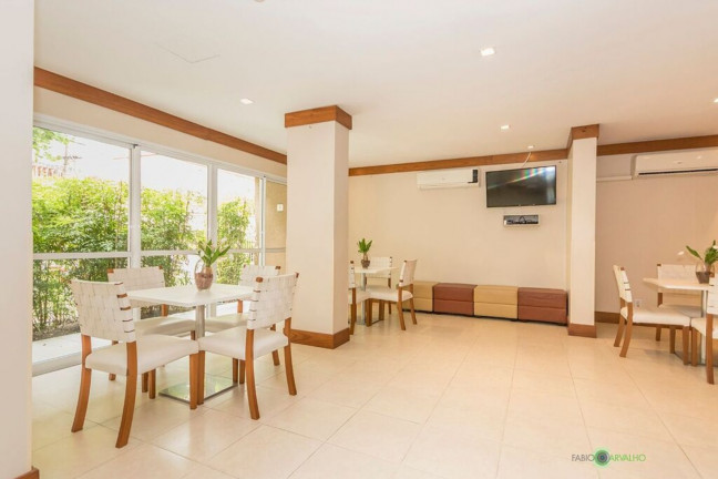 Imagem Imóvel com 2 Quartos à Venda, 61 m² em Passo Da Areia - Porto Alegre Imagem Imóvel com 2 Quartos à Venda, 61 m² em Passo Da Areia - Porto Alegre