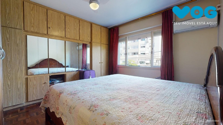 Imagem Imóvel com 2 Quartos à Venda, 62 m² em Menino Deus - Porto Alegre Imagem Imóvel com 2 Quartos à Venda, 62 m² em Menino Deus - Porto Alegre