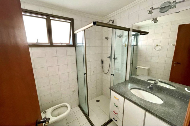 Imagem Imóvel com 4 Quartos à Venda, 133 m² em Aclimação - São Paulo Imagem Imóvel com 4 Quartos à Venda, 133 m² em Aclimação - São Paulo