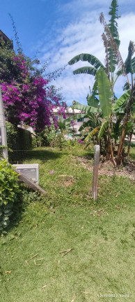 Terreno à Venda, 266 m² em Zimbros - Bombinhas