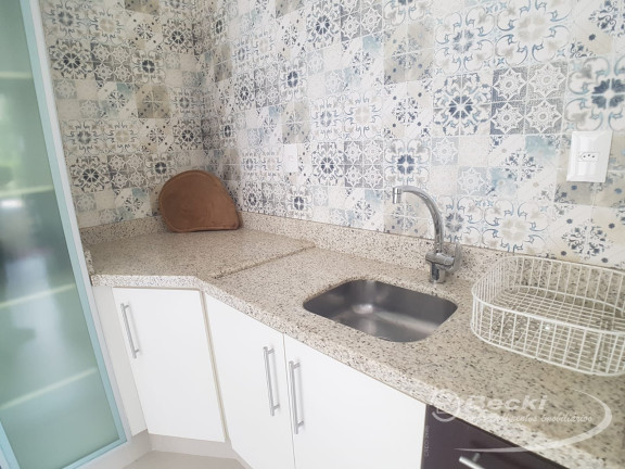 Casa com 3 Quartos à Venda, 314 m² em Floresta - Joinville