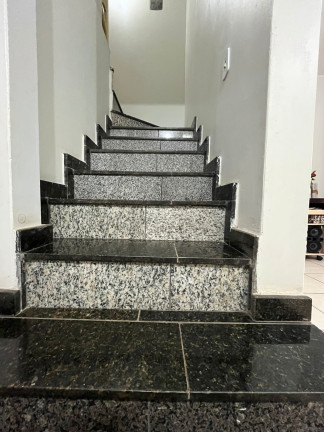 Imagem Casa com 5 Quartos à Venda, 300 m² em Núcleo Bandeirante - Brasília Imagem Casa com 5 Quartos à Venda, 300 m² em Núcleo Bandeirante - Brasília