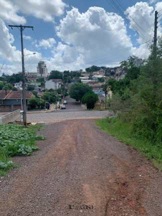 Terreno à Venda, 372 m² em Montanha - Lajeado
