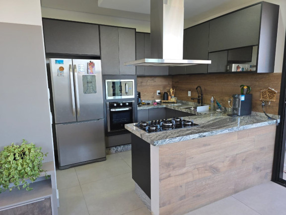 Imagem Casa com 3 Quartos à Venda, 195 m² em Horto Florestal - Sorocaba