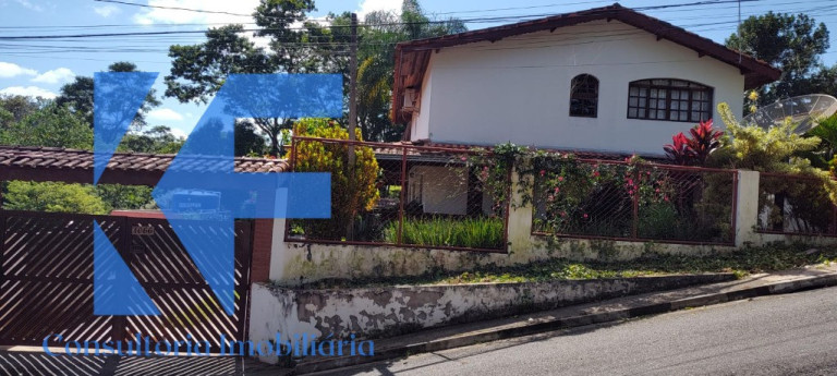 Imóvel com 3 Quartos à Venda, 360 m² em Monterrey - Louveira
