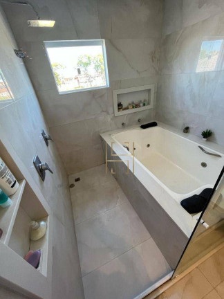 Imagem Casa com 3 Quartos à Venda, 217 m² em Boulevard Lagoa - Serra