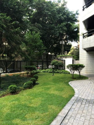Imagem Imóvel com 4 Quartos à Venda, 237 m² em Vila Suzana - São Paulo Imagem Imóvel com 4 Quartos à Venda, 237 m² em Vila Suzana - São Paulo