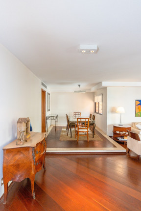 Imagem Apartamento com 3 Quartos à Venda, 219 m² em Moema - São Paulo