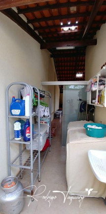 Imagem Casa de Condomínio com 3 Quartos à Venda, 210 m² em Sítio De Recreio Ipê - Goiânia