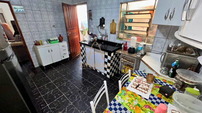 Imagem Casa com 3 Quartos à Venda, 270 m² em Presidente Altino - Osasco