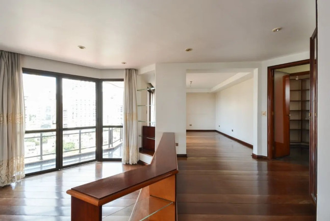 Imagem Imóvel com 4 Quartos à Venda, 274 m² em Pacaembu - São Paulo Imagem Imóvel com 4 Quartos à Venda, 274 m² em Pacaembu - São Paulo