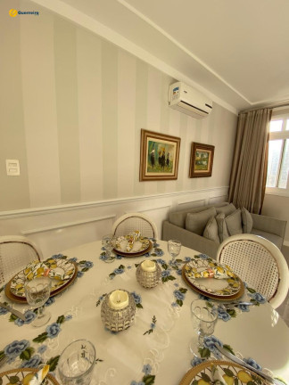Imagem Apartamento com 2 Quartos à Venda, 66 m² em Centro - Florianópolis