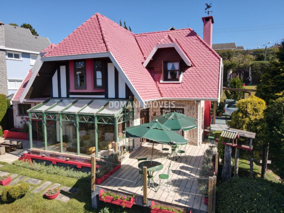 Imagem Casa com 4 Quartos à Venda, 225 m² em Região Do Alto Do Capivari - Campos Do Jordão Imagem Casa com 4 Quartos à Venda, 225 m² em Região Do Alto Do Capivari - Campos Do Jordão