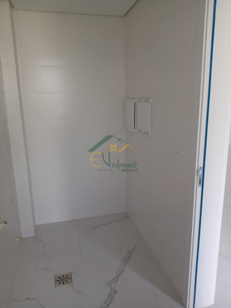 Imagem Sobrado com 3 Quartos à Venda, 168 m² em Jardim Das Américas - Curitiba Imagem Sobrado com 3 Quartos à Venda, 168 m² em Jardim Das Américas - Curitiba