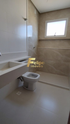 Imagem Casa com 3 Quartos à Venda, 240 m² em Itapebussu - Guarapari