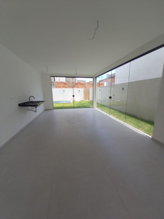 Imagem Casa com 4 Quartos à Venda, 148 m² em Vila De Abrantes (abrantes) - Camaçari Imagem Casa com 4 Quartos à Venda, 148 m² em Vila De Abrantes (abrantes) - Camaçari