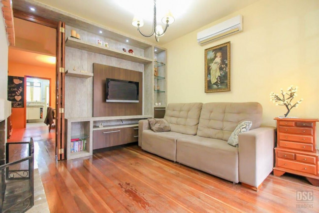 Imagem Casa de Condomínio com 3 Quartos à Venda, 151 m² em Ipanema - Porto Alegre