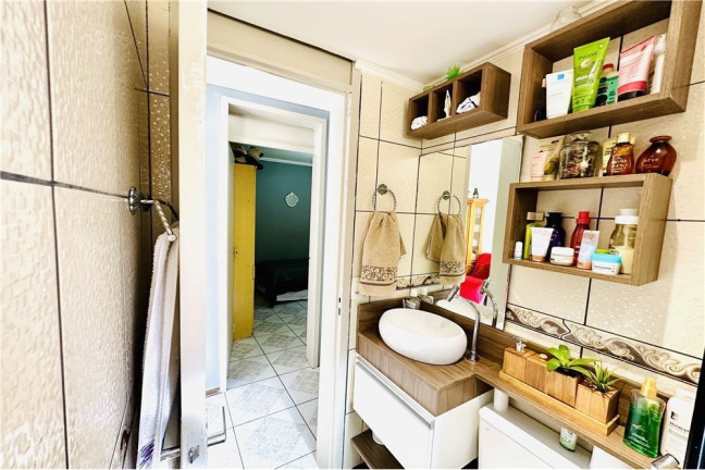 Imagem Apartamento com 2 Quartos à Venda, 48 m² em Guarapiranga - São Paulo
