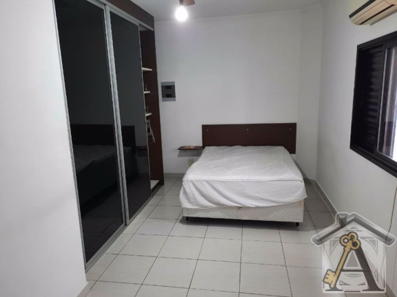 Imagem Casa com 3 Quartos à Venda, 141 m² em Centro - São Vicente Imagem Casa com 3 Quartos à Venda, 141 m² em Centro - São Vicente