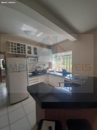 Imagem Casa com 4 Quartos à Venda, 165 m² em Azurita - Mateus Leme