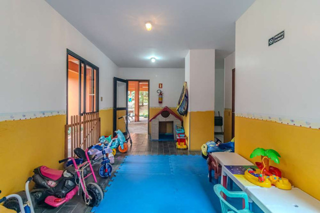 Imagem Imóvel com 3 Quartos à Venda, em Chácara Das Pedras - Porto Alegre Imagem Imóvel com 3 Quartos à Venda, em Chácara Das Pedras - Porto Alegre