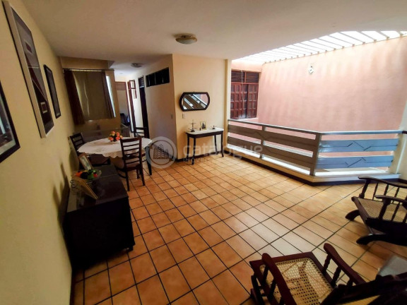 Imagem Casa com 5 Quartos à Venda, 240 m² em Cidade Alta - Natal Imagem Casa com 5 Quartos à Venda, 240 m² em Cidade Alta - Natal