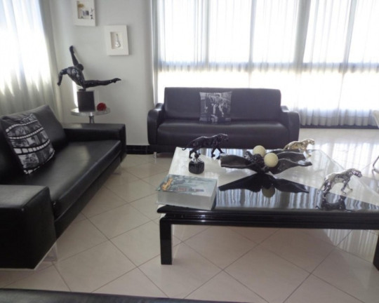 Imagem Imóvel com 4 Quartos à Venda, 450 m² em Pitangueiras - Guarujá