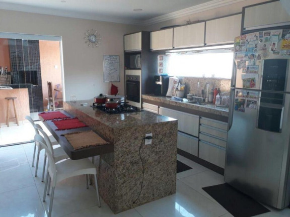 Imagem Casa com 3 Quartos à Venda, 210 m² em Novo Horizonte - Macaé