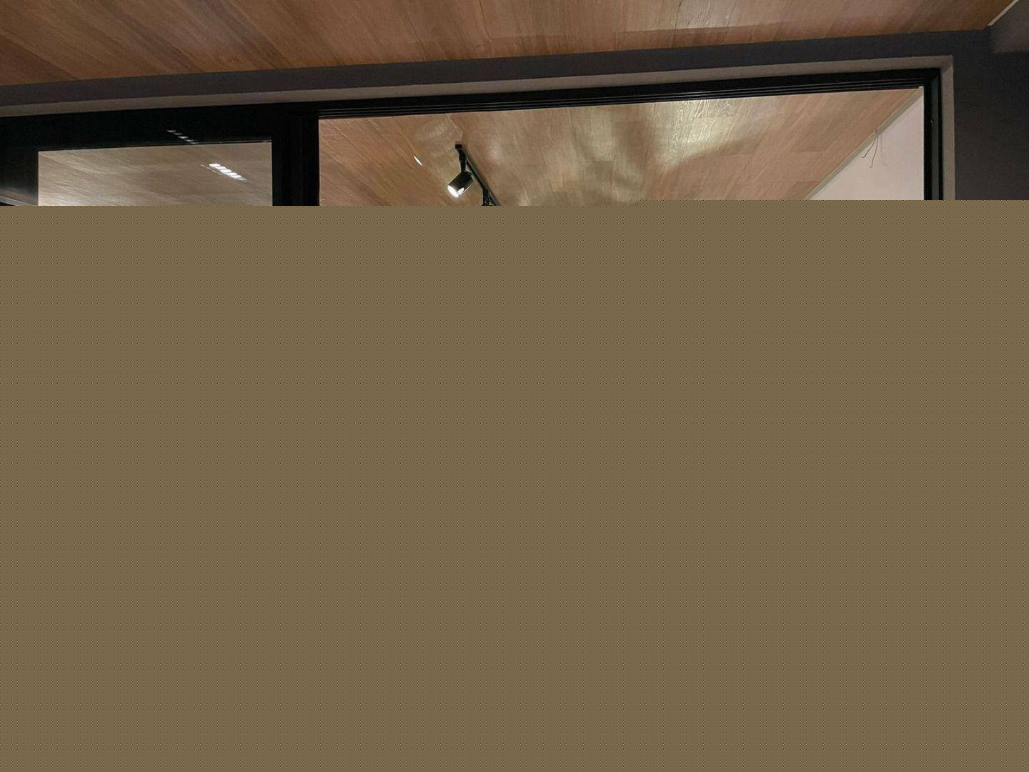 Imagem Sobrado com 3 Quartos à Venda, 215 m² em 1352 - Senador Canedo