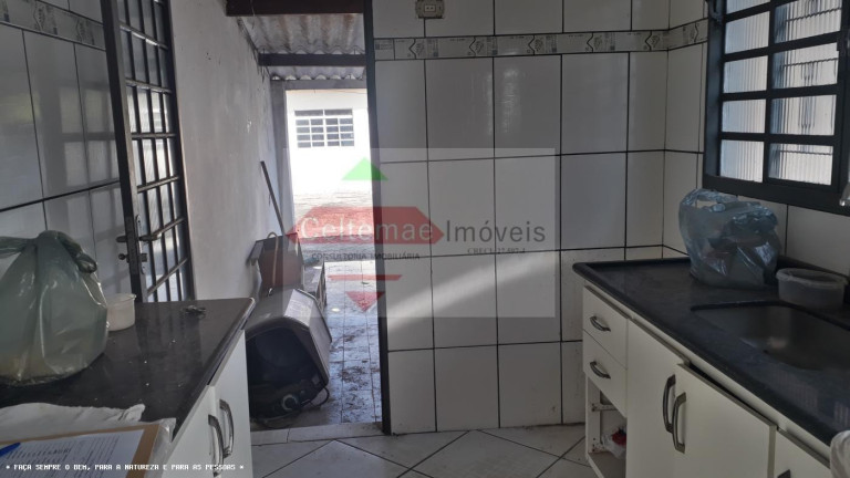 Imagem Casa com 4 Quartos à Venda, 150 m² em Parque Sao Luis - Taubaté