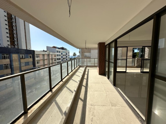 Imagem Imóvel com 4 Quartos à Venda, 193 m² em Barra - Salvador Imagem Imóvel com 4 Quartos à Venda, 193 m² em Barra - Salvador