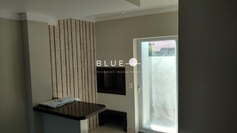 Imagem Sobrado com 2 Quartos à Venda, 98 m² em Igra Sul - Torres Imagem Sobrado com 2 Quartos à Venda, 98 m² em Igra Sul - Torres
