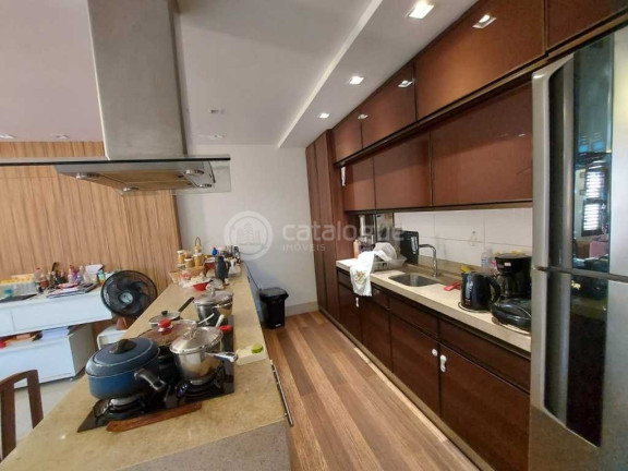 Imagem Casa com 3 Quartos à Venda, 180 m² em Lagoa Nova - Natal Imagem Casa com 3 Quartos à Venda, 180 m² em Lagoa Nova - Natal