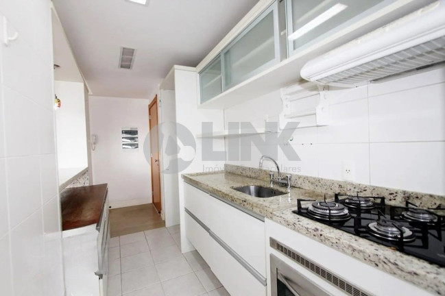 Imagem Apartamento com 2 Quartos à Venda, 69 m² em Passo Da Areia - Porto Alegre Imagem Apartamento com 2 Quartos à Venda, 69 m² em Passo Da Areia - Porto Alegre