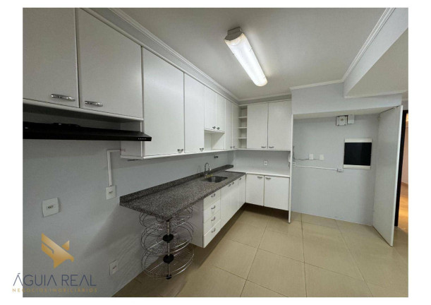 Imagem Apartamento com 3 Quartos à Venda, 130 m² em Centro - Campo Grande Imagem Apartamento com 3 Quartos à Venda, 130 m² em Centro - Campo Grande