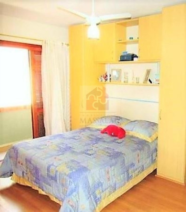 Imagem Casa com 3 Quartos à Venda, 220 m² em Ipanema - Porto Alegre