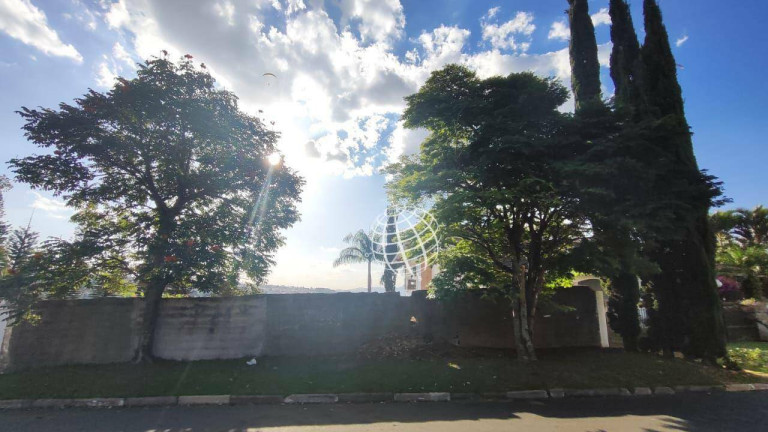 Imagem Terreno à Venda, 1.037 m² em Condomínio Flamboyant - Atibaia Imagem Terreno à Venda, 1.037 m² em Condomínio Flamboyant - Atibaia