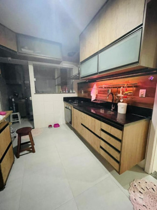 Imagem Casa com 3 Quartos à Venda, 180 m² em Buraquinho - Lauro De Freitas Imagem Casa com 3 Quartos à Venda, 180 m² em Buraquinho - Lauro De Freitas