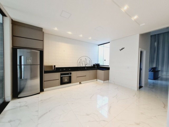 Imagem Casa com 3 Quartos à Venda, 360 m² em Setor Habitacional Samambaia (vicente Pires) - Brasília Imagem Casa com 3 Quartos à Venda, 360 m² em Setor Habitacional Samambaia (vicente Pires) - Brasília