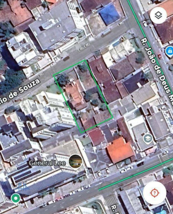 Terreno à Venda, 870 m² em Trindade - Florianópolis