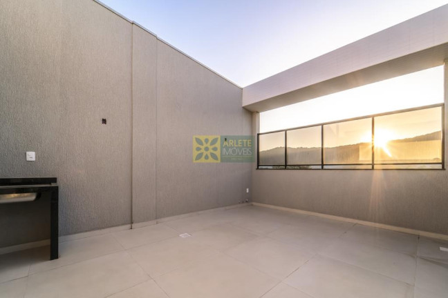 Imagem Cobertura com 3 Quartos à Venda, 151 m² em Mariscal - Bombinhas