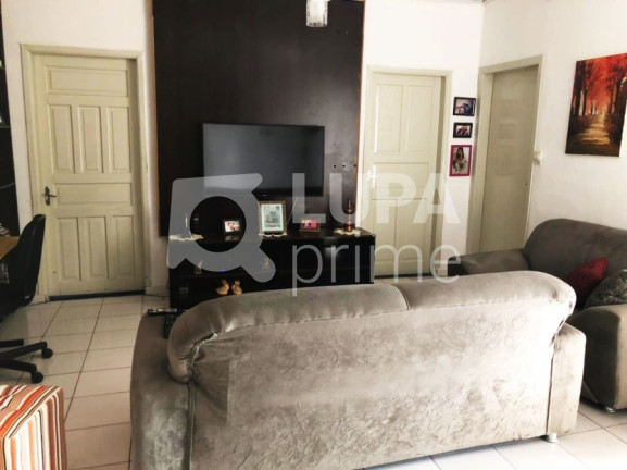 Imagem Casa com 9 Quartos à Venda, 365 m² em Vila Ede - São Paulo